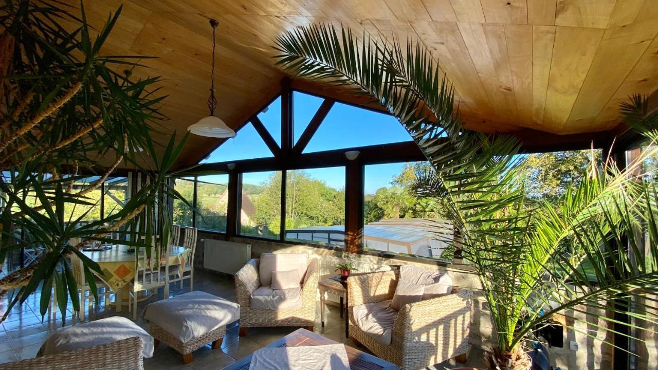 Maison De Charme Piscine Couverte Chauffee Mayrinhac-Lentour エクステリア 写真