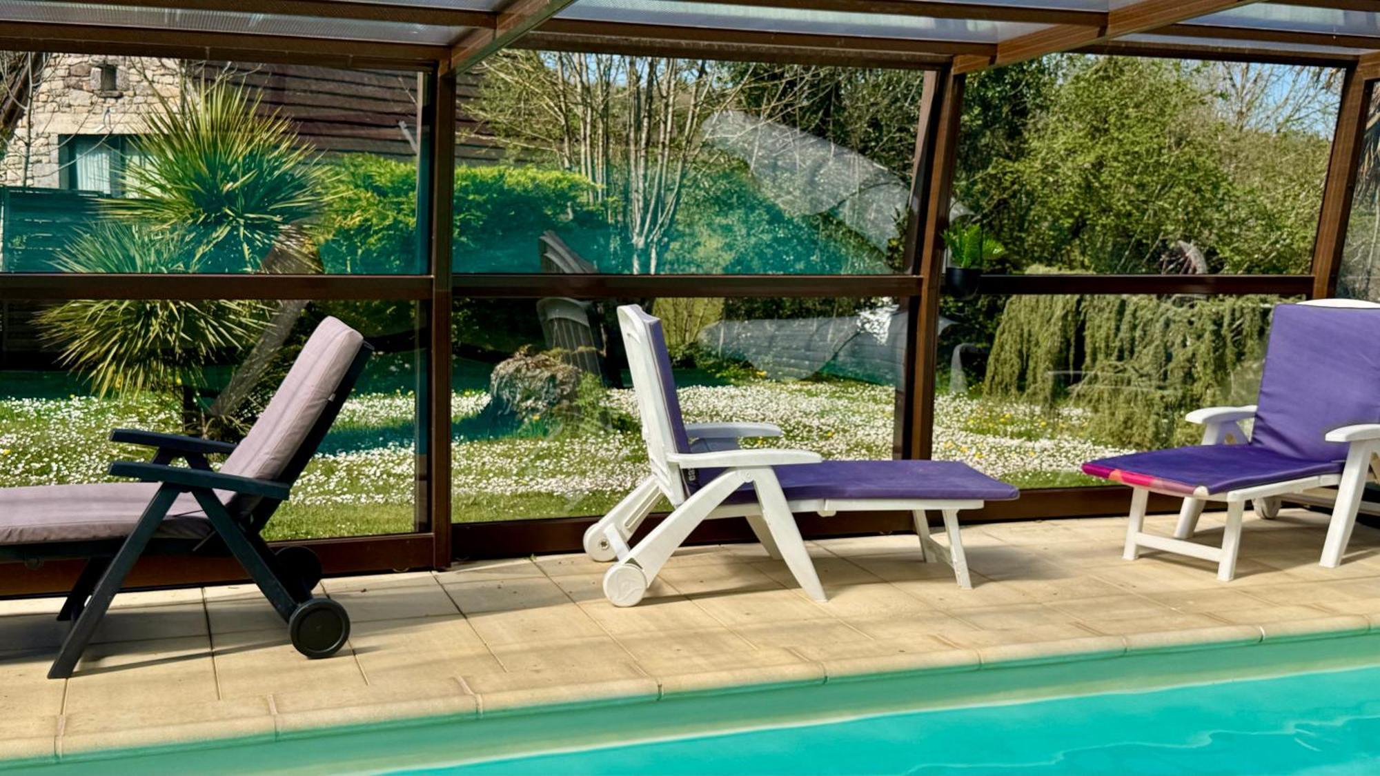 Maison De Charme Piscine Couverte Chauffee Mayrinhac-Lentour エクステリア 写真